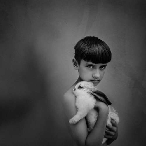 Победитель и финалисты фотоконкурса &quot;Дети и животные&quot; (41 фото)