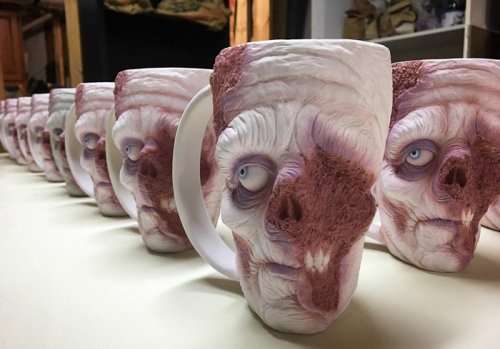 Зомби-чашка для утреннего кофе (10 фото)