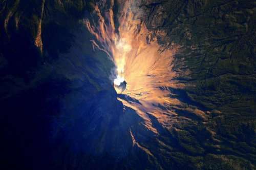 Потрясающие снимки, сделанные с борта МКС (18 фото)